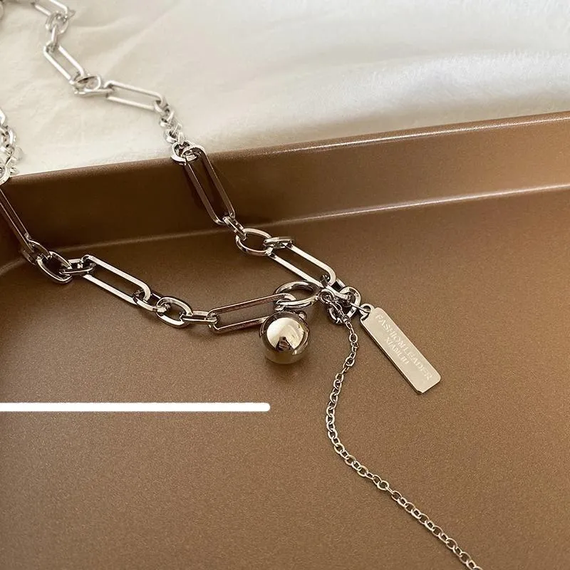 Peral Metal Necklace