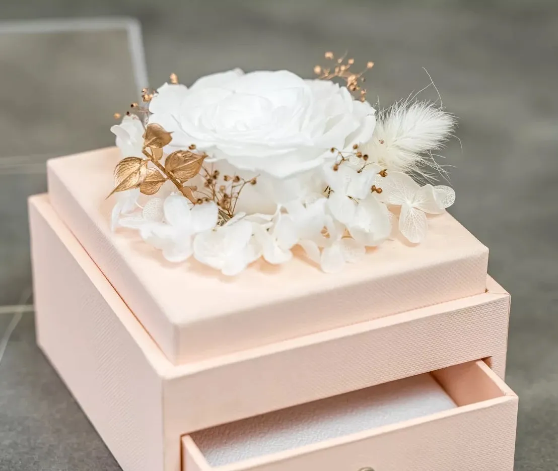 Preserved Rose Jewelry Box