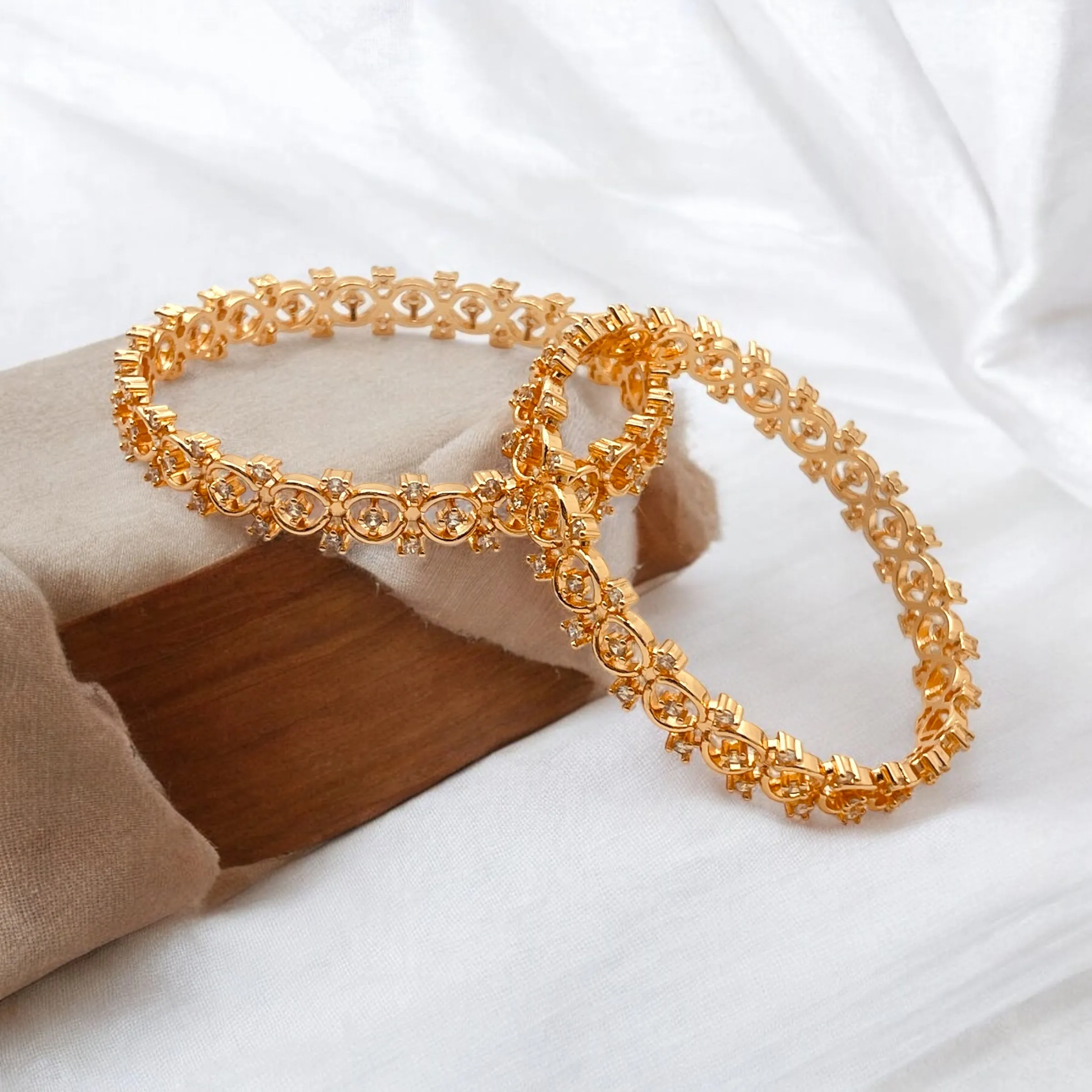 💖"Pallavi Bandhan" Rose Gold Floral Bangle Set💖