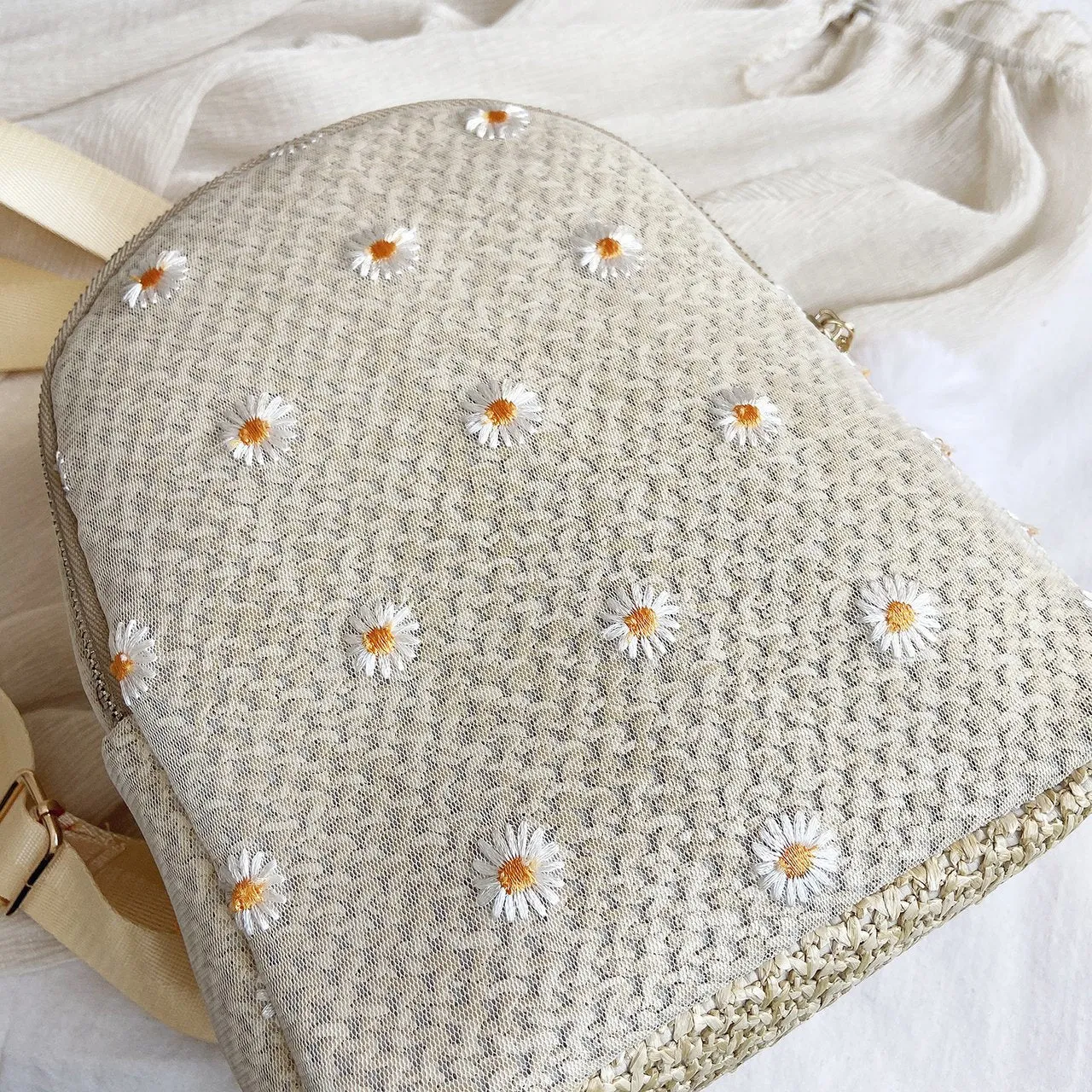 Realaiot Daisy Shoulders Bags Weave Mini Bagpack Spring New Women's Backpack Sweet Girl School Bags Designer Ladies Bag Gifts