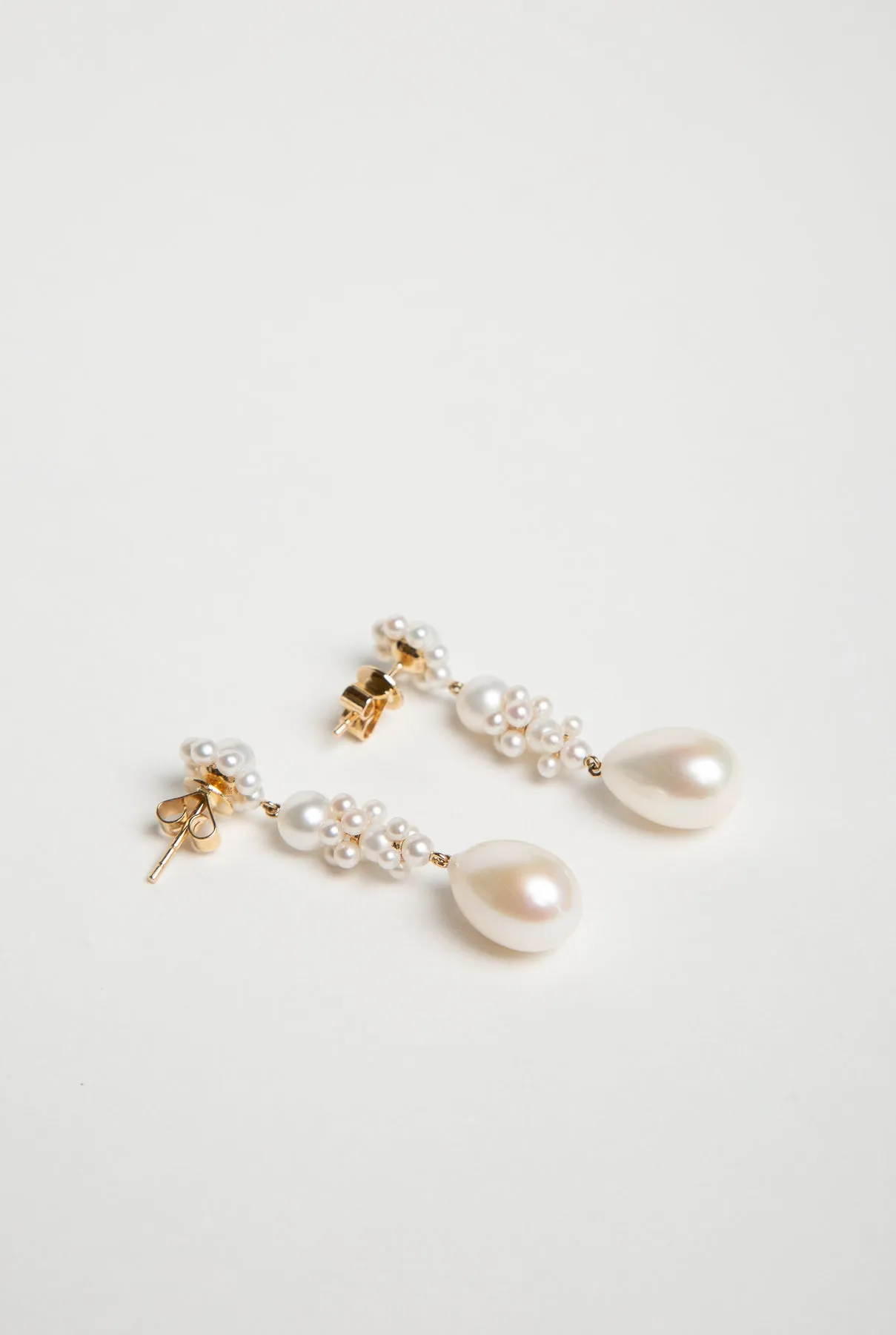 SOPHIE BILLE BRAHE | BELLIS L'EAU EARRINGS