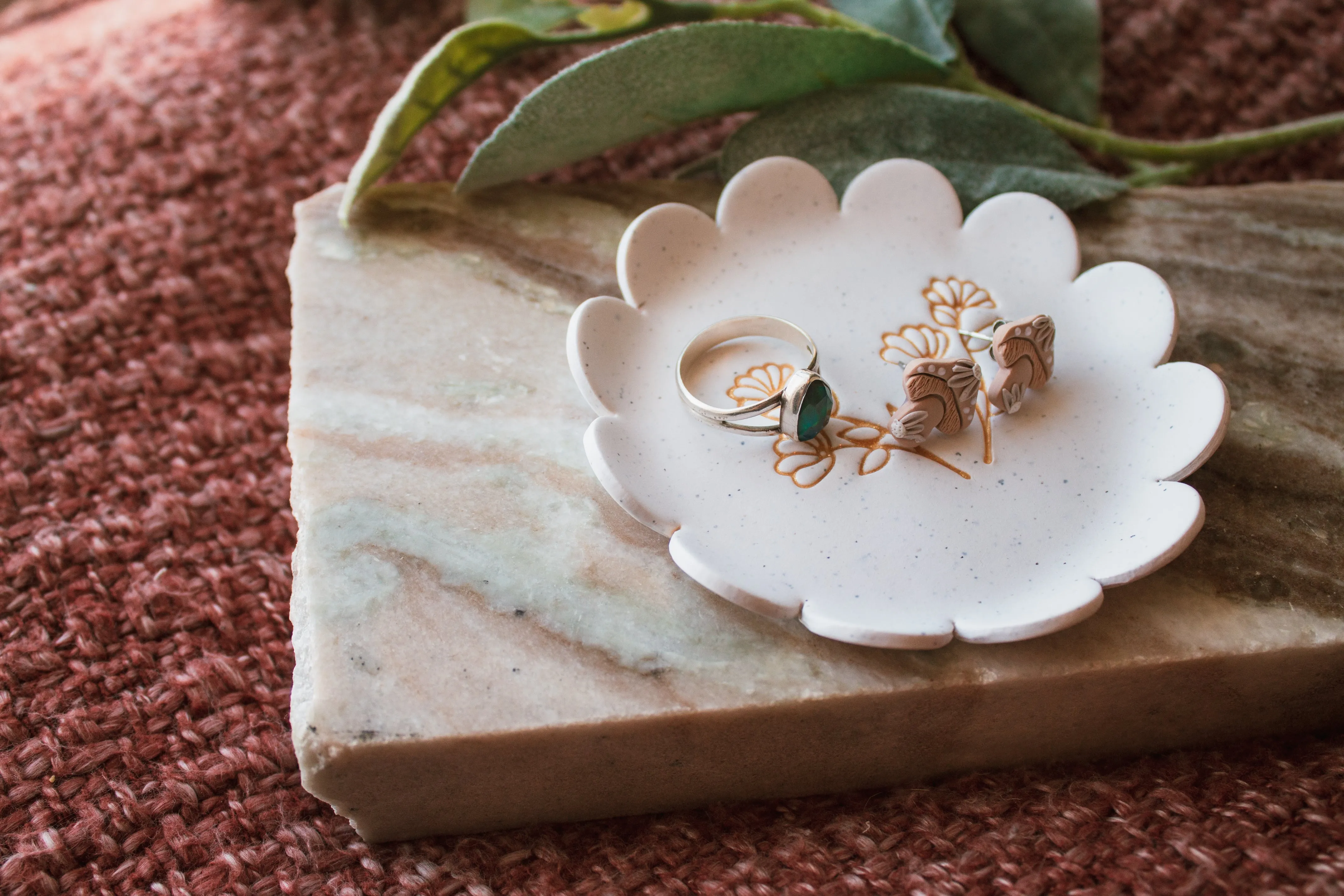 Speckled White Floral Jewelry Dish
