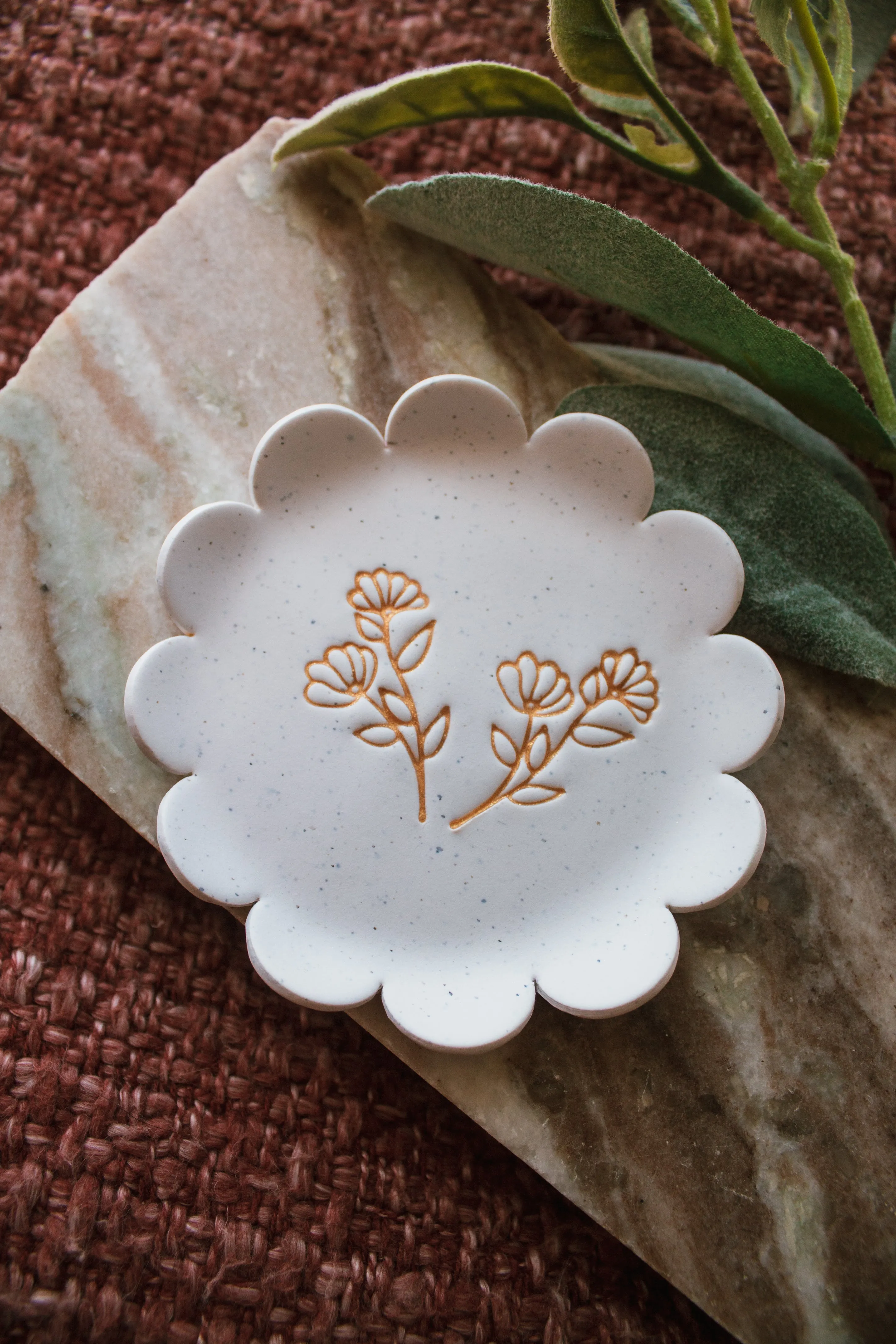 Speckled White Floral Jewelry Dish
