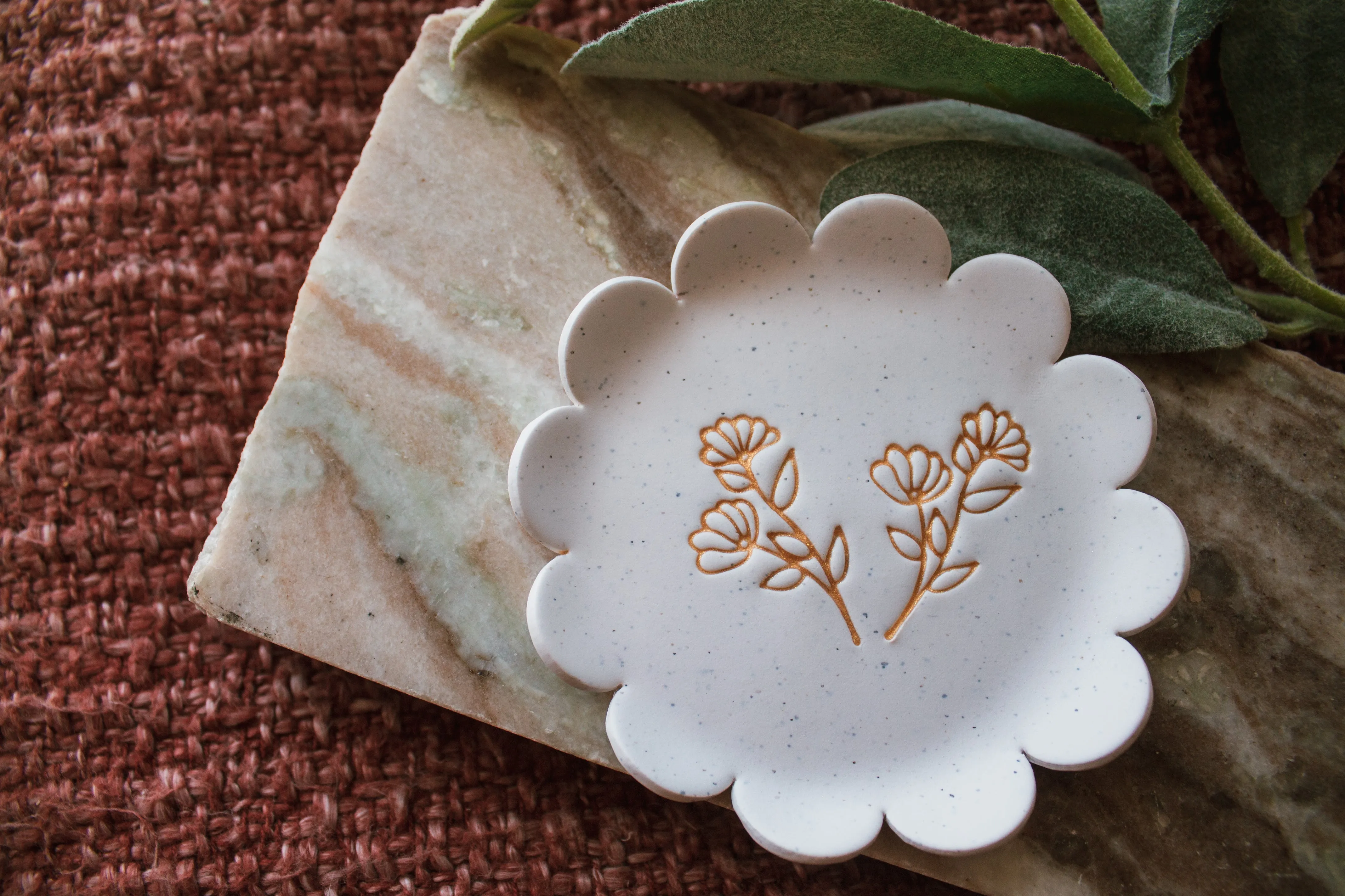 Speckled White Floral Jewelry Dish
