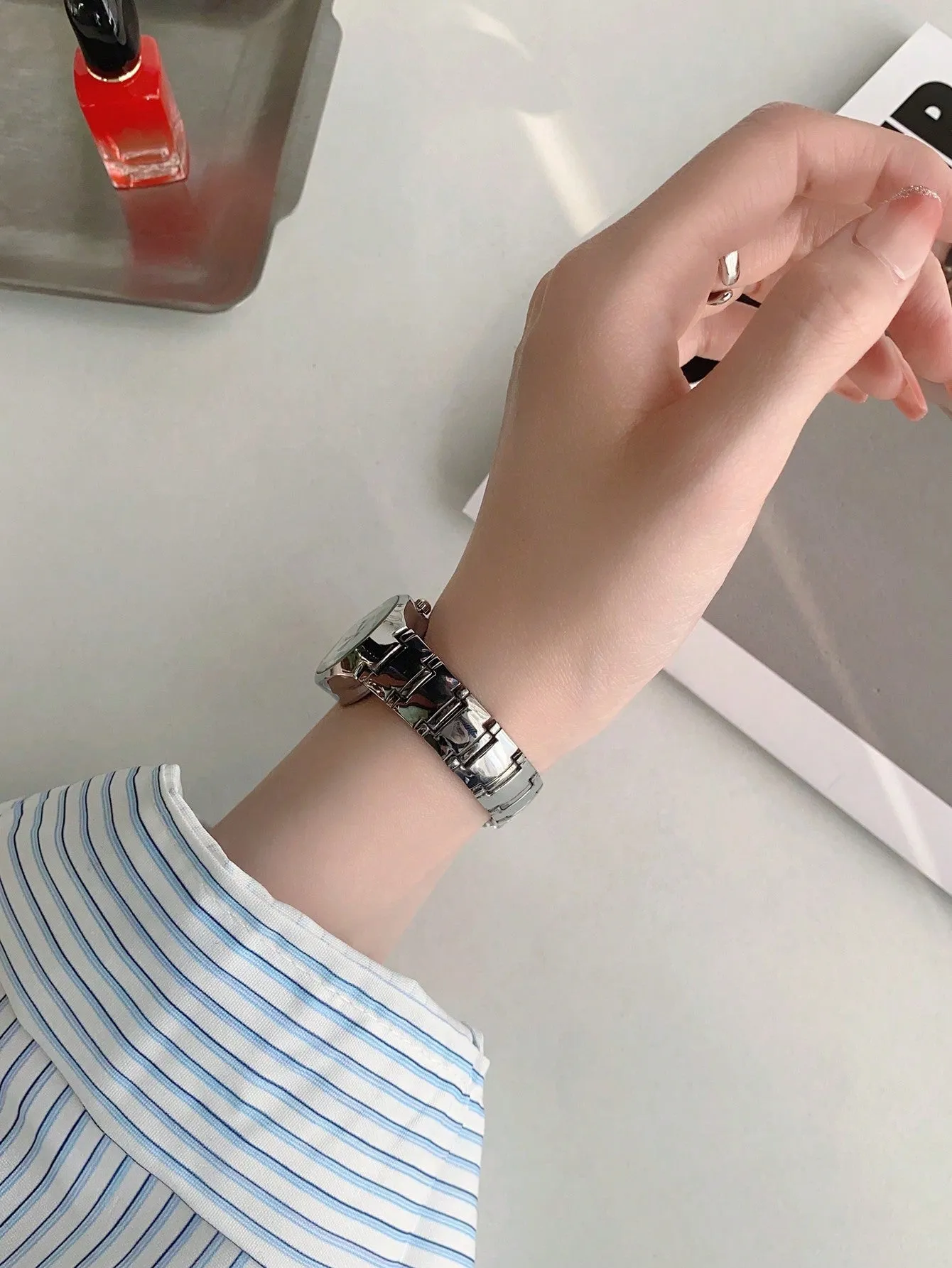 Stainless Steel Strap Black Dial Quartz Watch