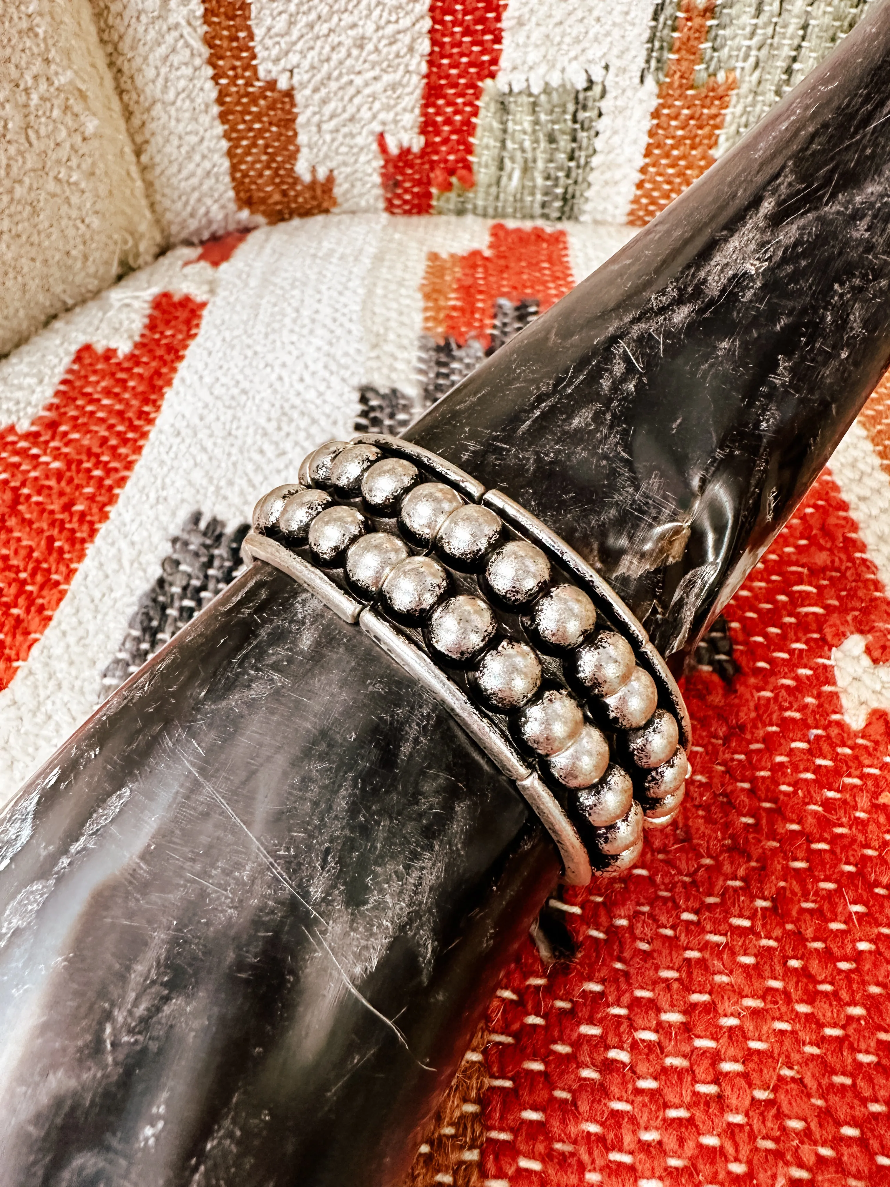 Stretch Faux Navajo Pearl Bracelet