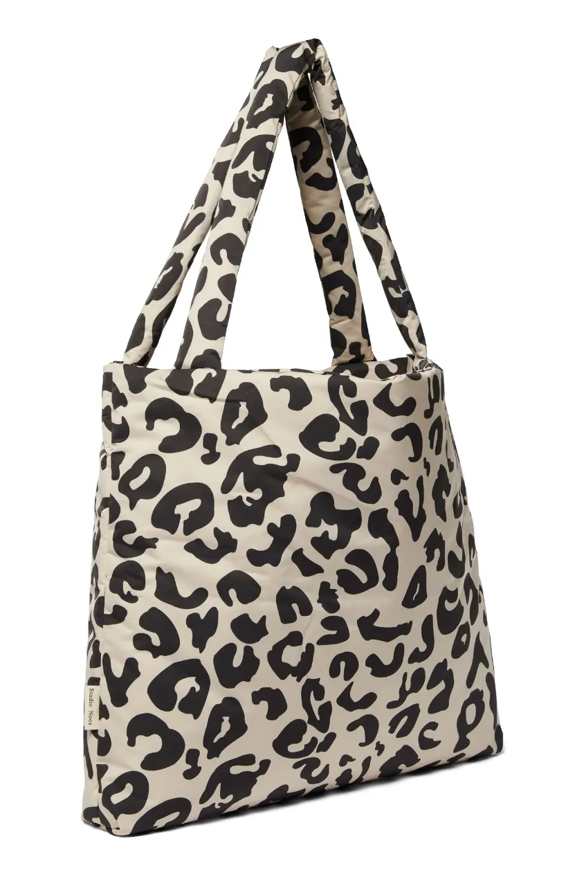 STUDIO NOOS HOLY COW PUFFY MAMA BAG