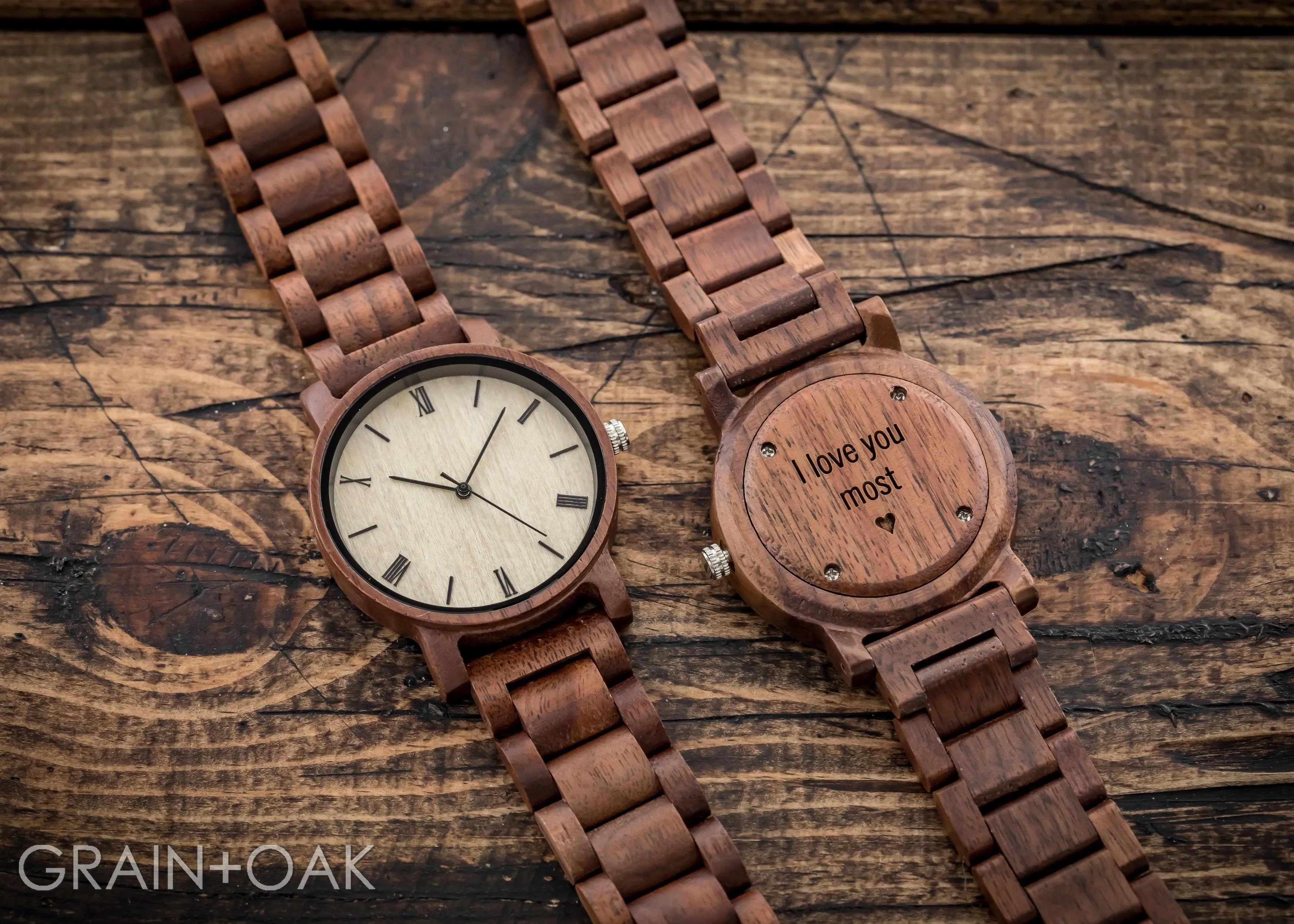 The Cedric Walnut | Set of 10
