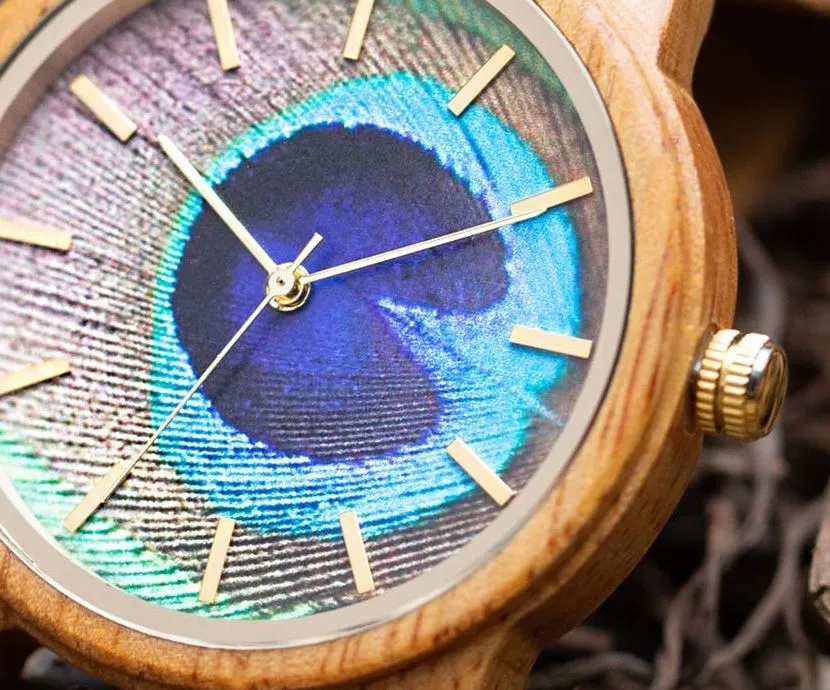 UD Handmade Unisex Peacock Feather Pattern Casual Leather Wooden Watch