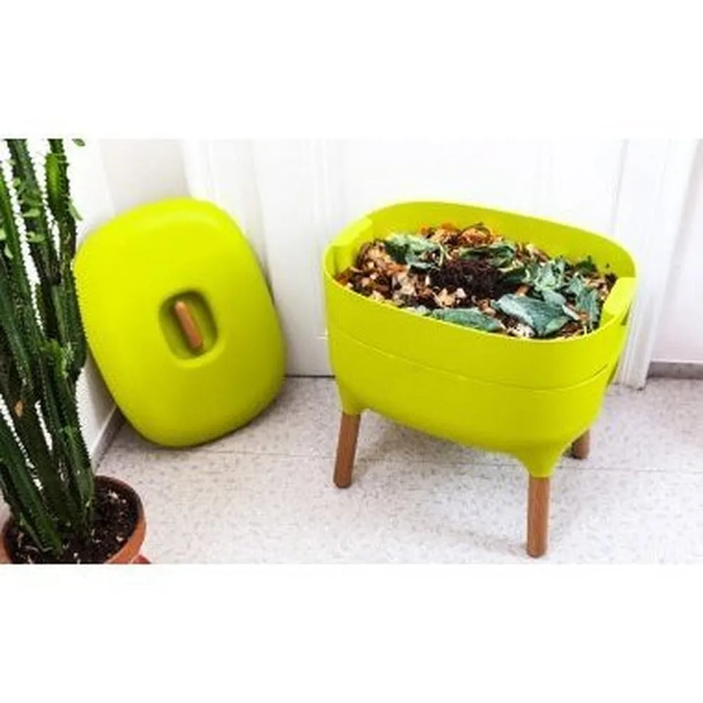 Urbalive Indoor Worm Farm - Large Item
