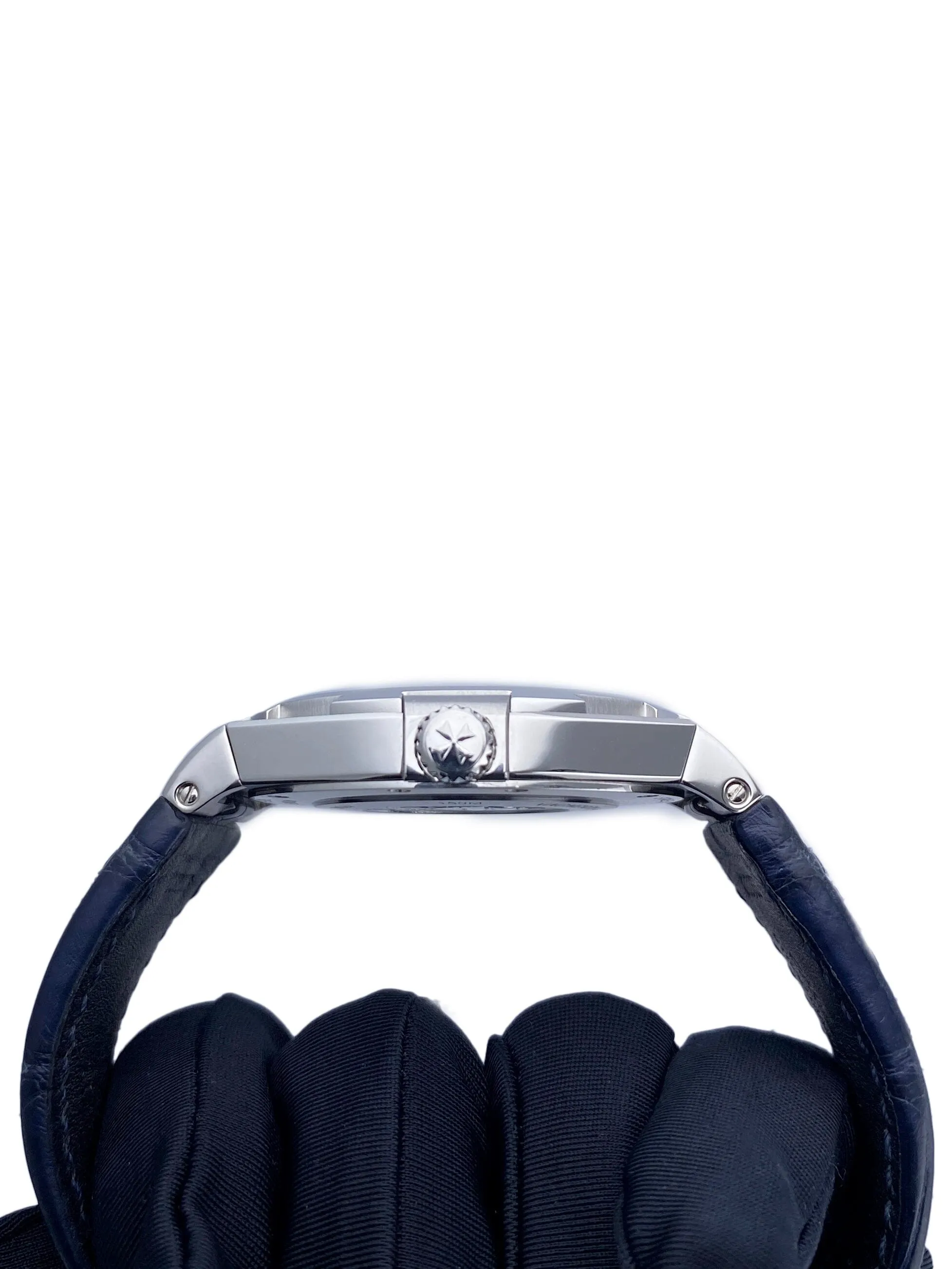 Vacheron Constantin Overseas 47040 Blue Dial Mens Watch