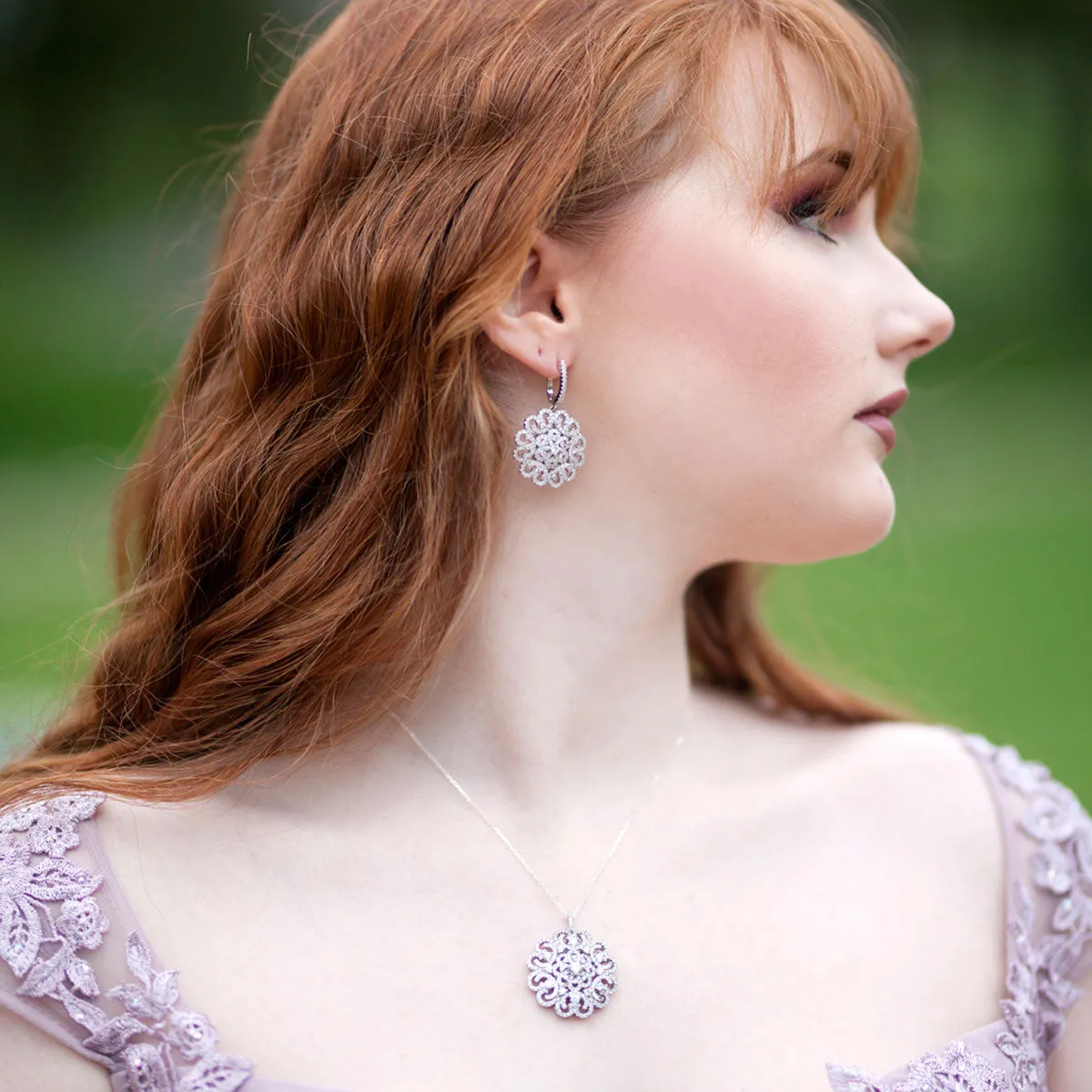 Vintage Floral Round Earrings